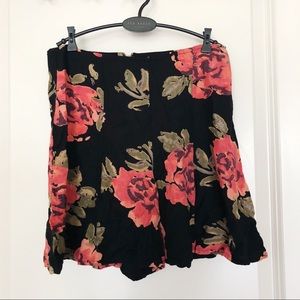 Kimchi Blue Red Floral Shorts, never worn